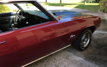 Chevrolet-Camaro-rs-1969-BurgandyRed-Black-29