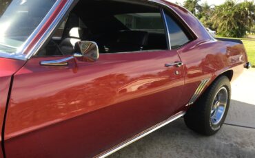 Chevrolet-Camaro-rs-1969-BurgandyRed-Black-41