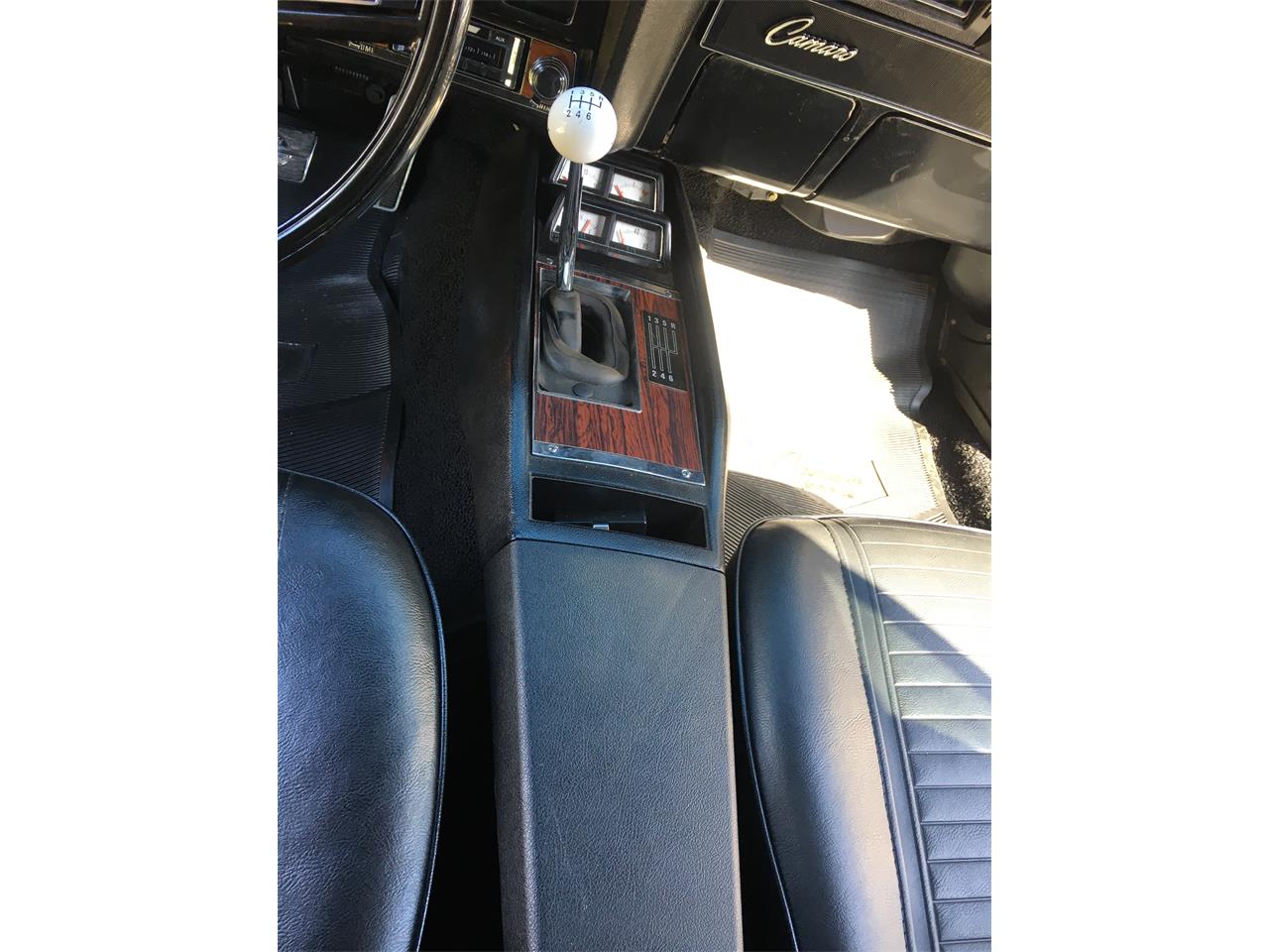 Chevrolet-Camaro-rs-1969-BurgandyRed-Black-49