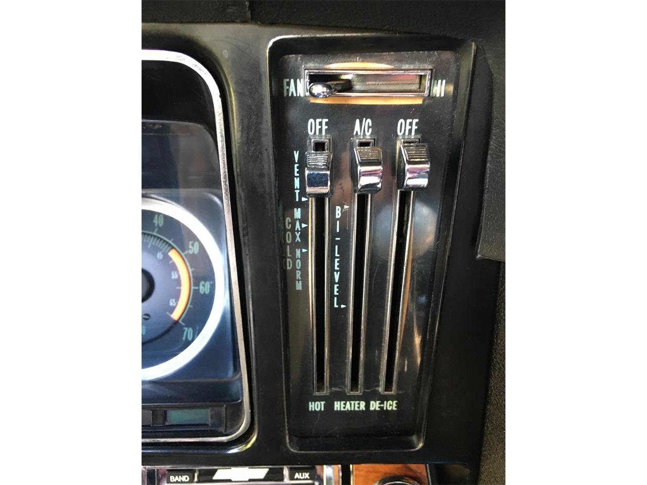 Chevrolet-Camaro-rs-1969-BurgandyRed-Black-8