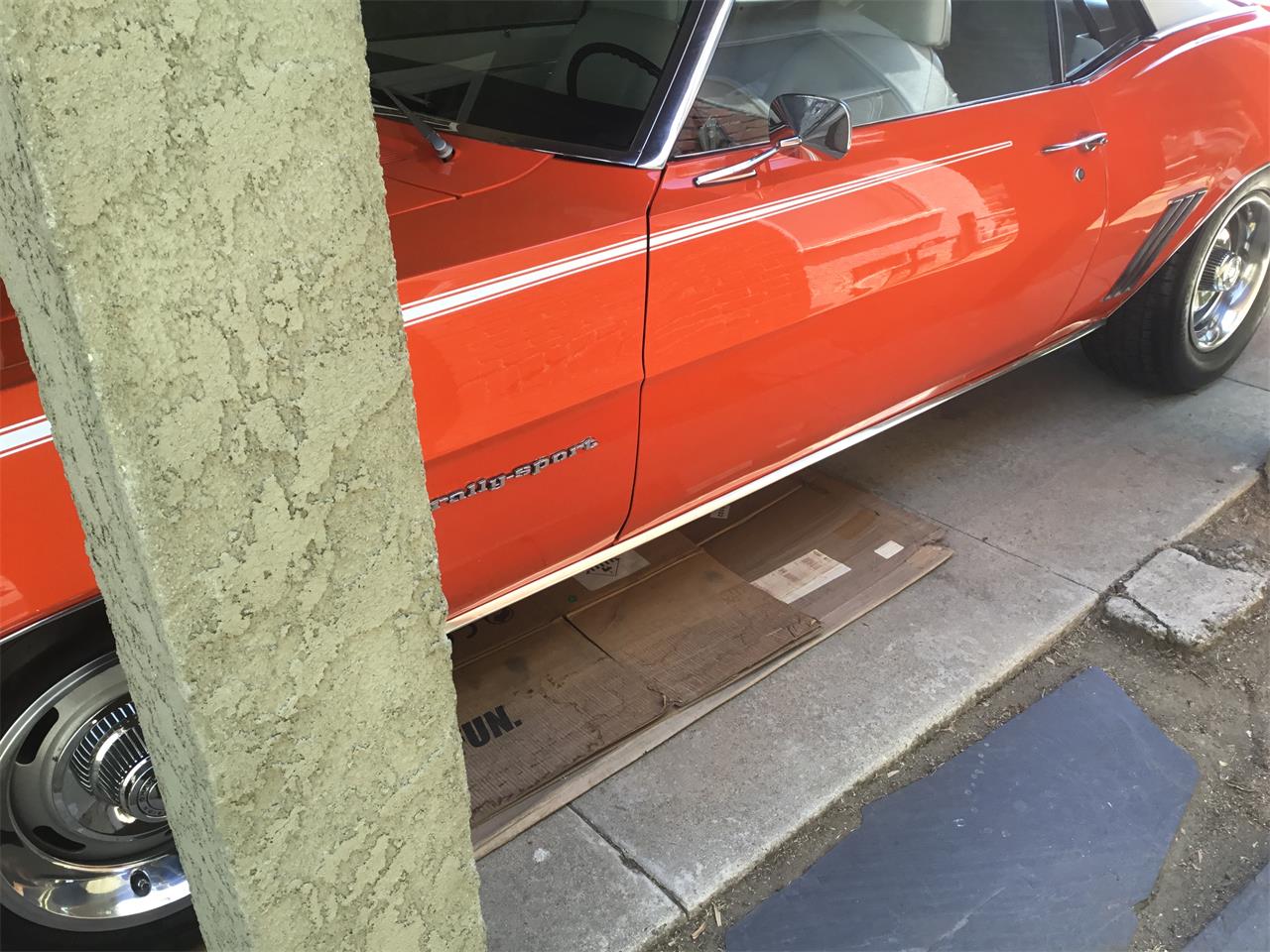 Chevrolet-Camaro-rs-1969-Orange-White-11