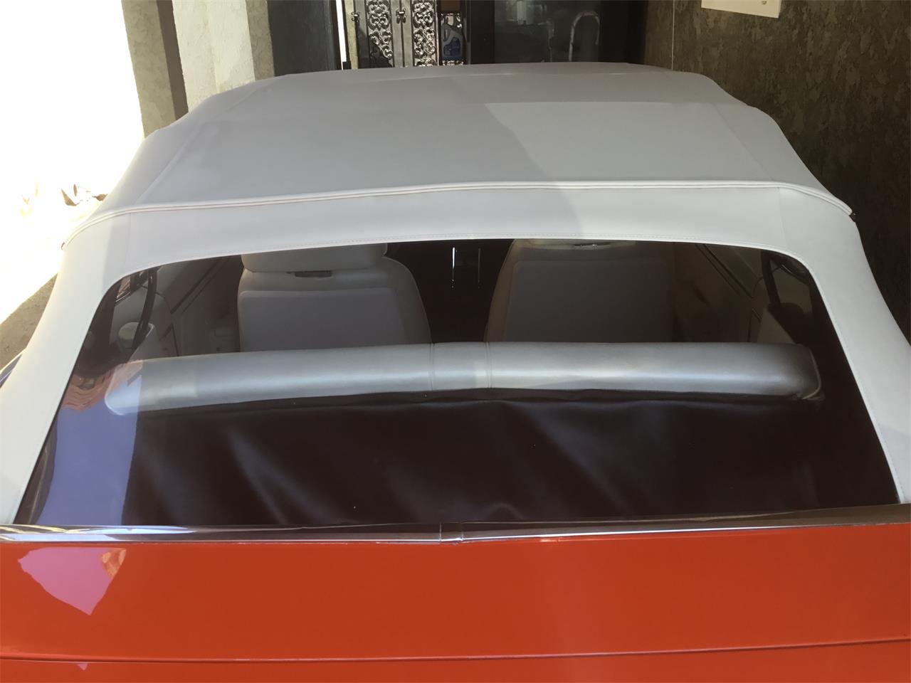 Chevrolet-Camaro-rs-1969-Orange-White-15