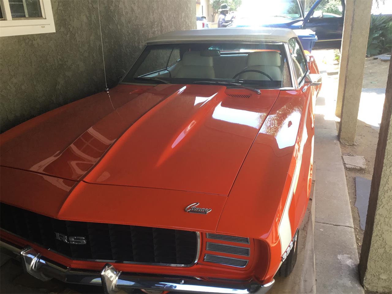 Chevrolet-Camaro-rs-1969-Orange-White-8