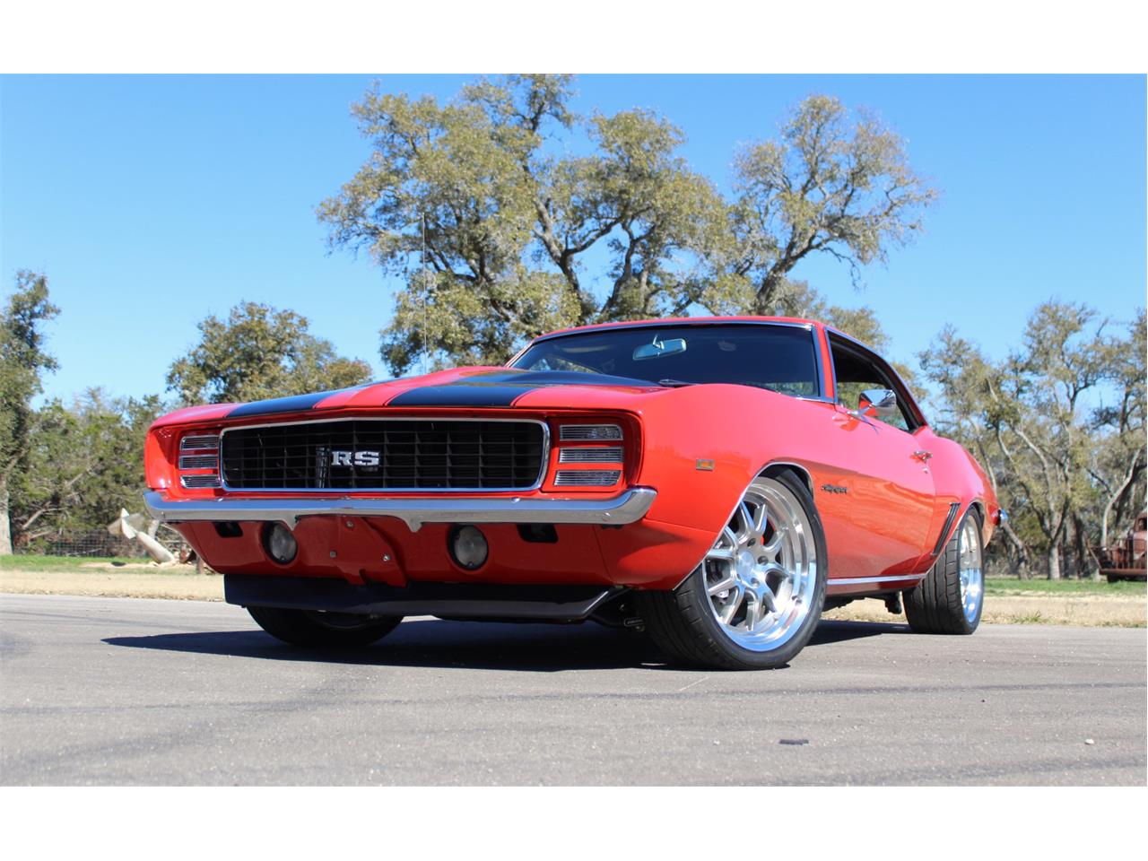 Chevrolet-Camaro-rs-1969-Red-Black-1
