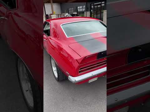 Chevrolet-Camaro-rs-1969-Red-Black-10