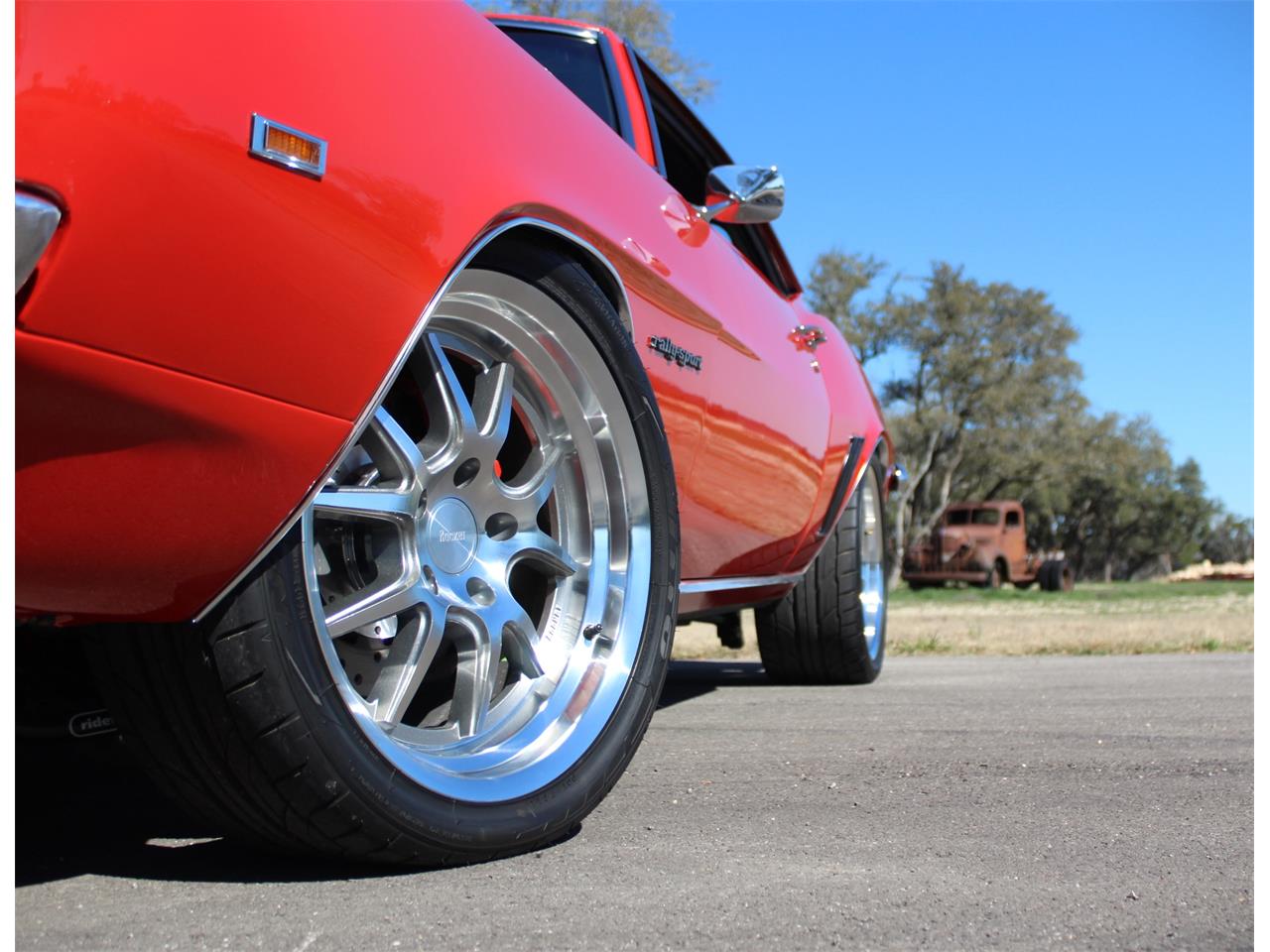 Chevrolet-Camaro-rs-1969-Red-Black-17