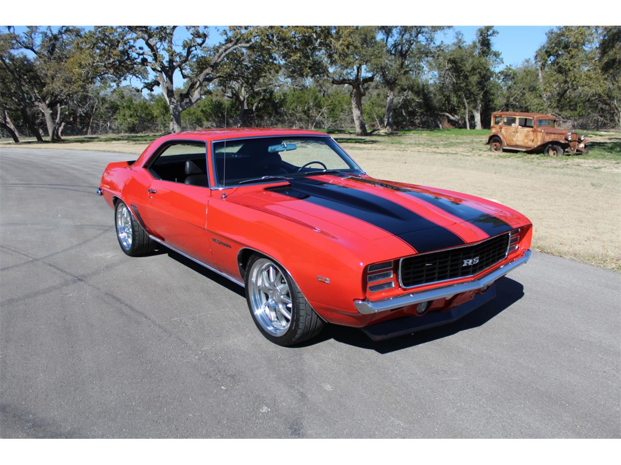Chevrolet-Camaro-rs-1969-Red-Black-18
