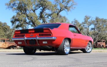 Chevrolet-Camaro-rs-1969-Red-Black-2