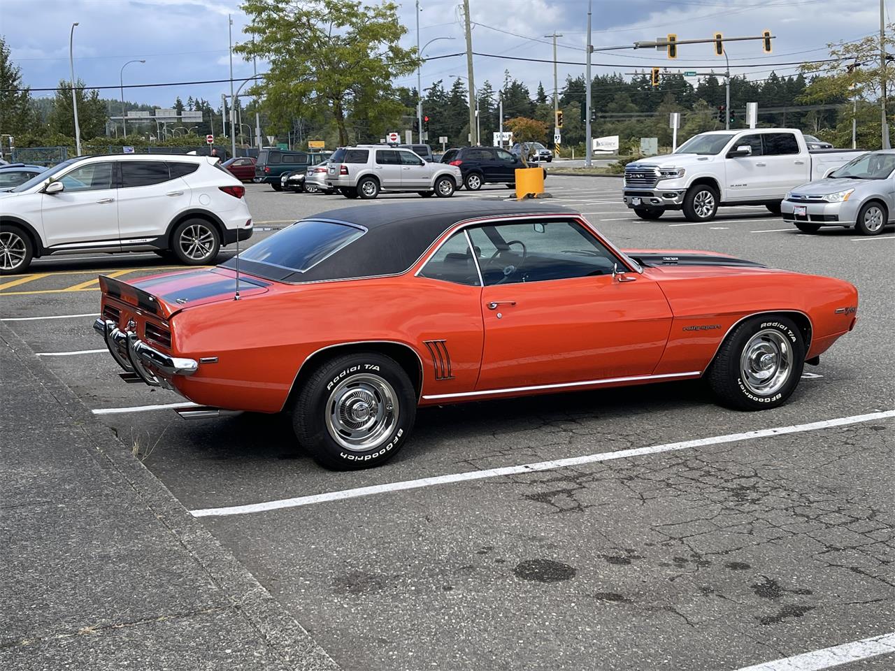 Chevrolet-Camaro-rs-z28-1969-Hugger-Orange-Black-Hounds-tooth-1