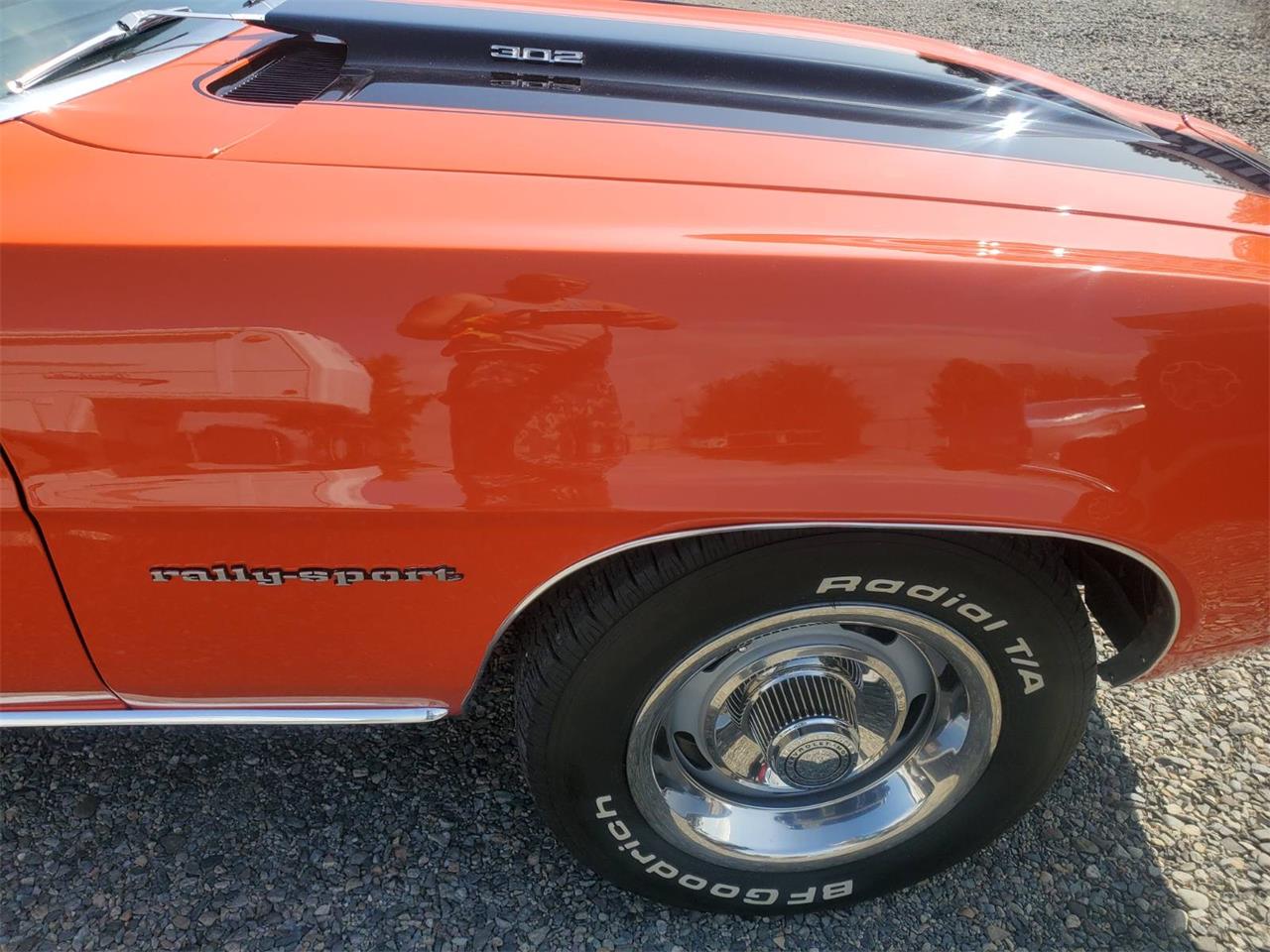 Chevrolet-Camaro-rs-z28-1969-Hugger-Orange-Black-Hounds-tooth-26