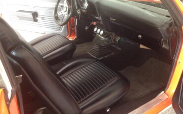 Chevrolet-Camaro-rsss-1969-silver-black-12