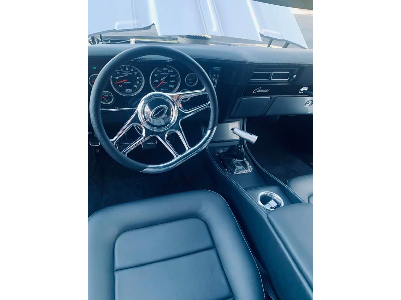 Chevrolet-Camaro-rsss-1969-silver-black-17