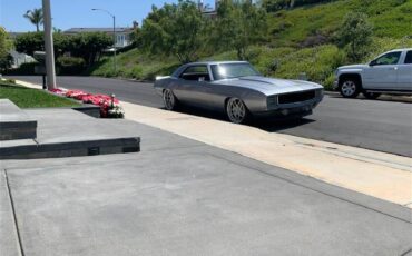 Chevrolet-Camaro-rsss-1969-silver-black-18