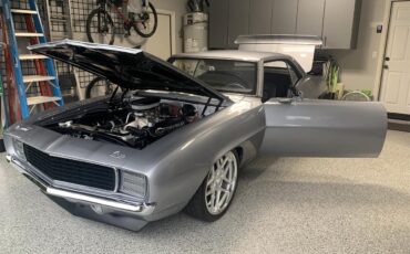 Chevrolet-Camaro-rsss-1969-silver-black-19