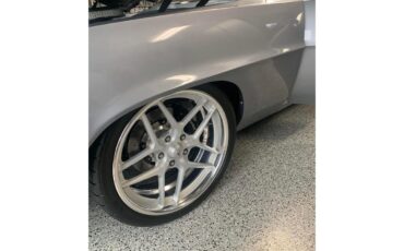Chevrolet-Camaro-rsss-1969-silver-black-21