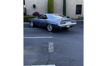 Chevrolet-Camaro-rsss-1969-silver-black-27
