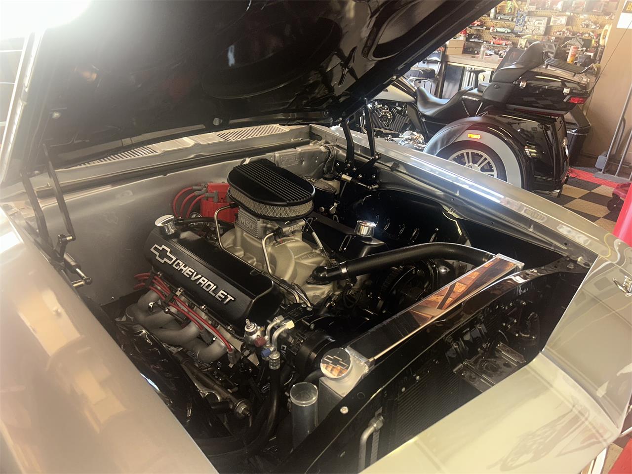 Chevrolet-Camaro-rsss-1969-silver-black-54