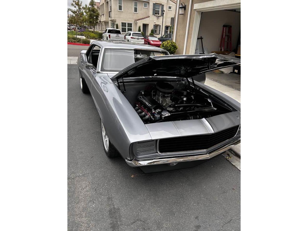 Chevrolet-Camaro-rsss-1969-silver-black-7