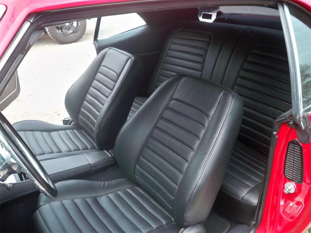 Chevrolet-Camaro-ss-1969-Ferrari-red-Black-1