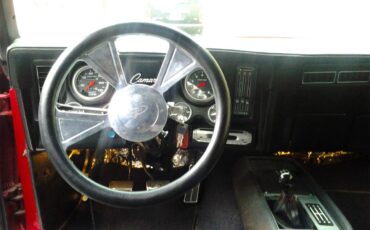 Chevrolet-Camaro-ss-1969-Ferrari-red-Black-2