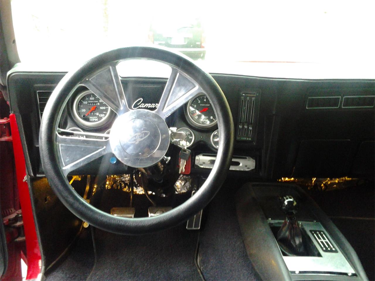 Chevrolet-Camaro-ss-1969-Ferrari-red-Black-2