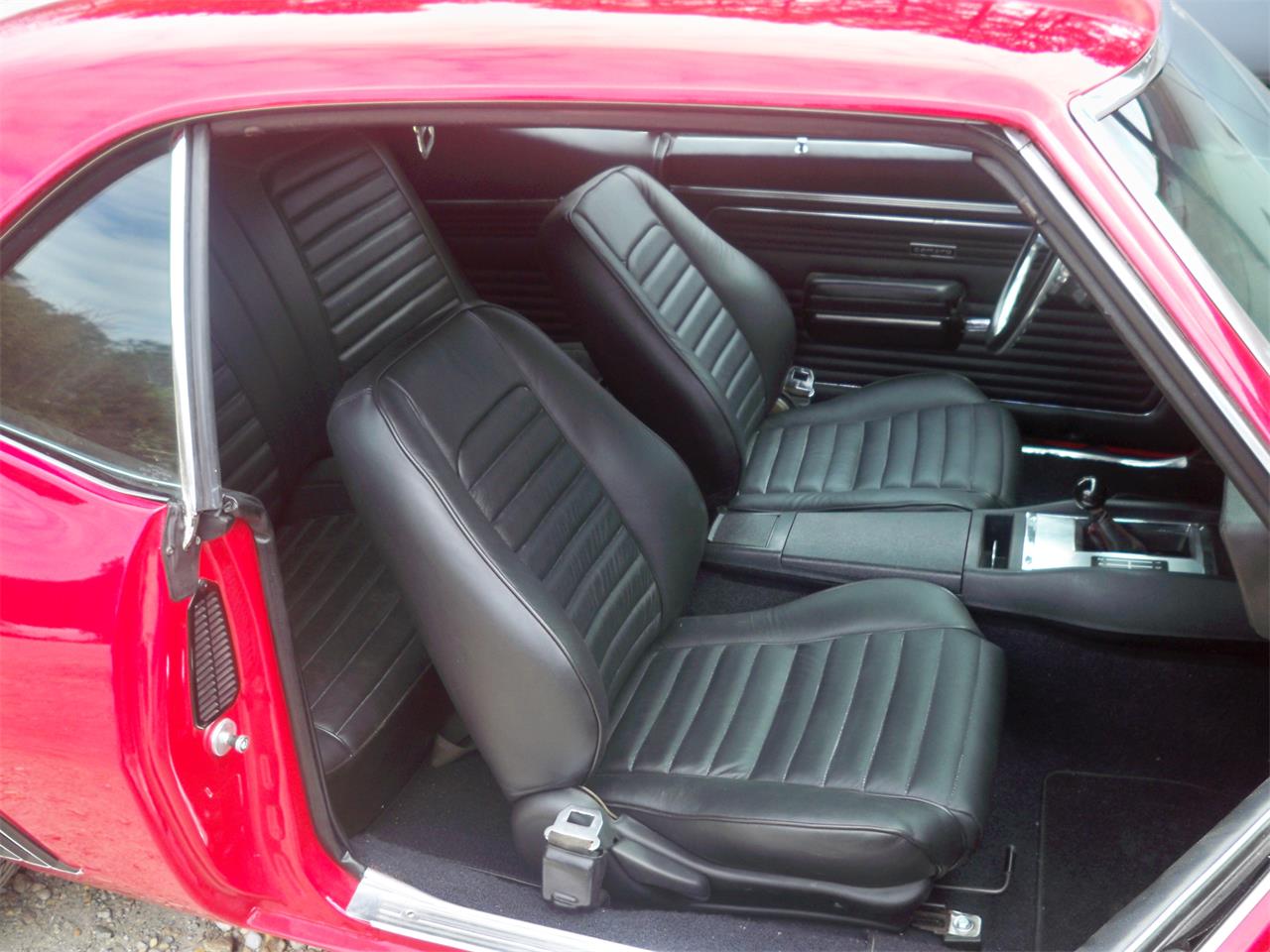 Chevrolet-Camaro-ss-1969-Ferrari-red-Black-3