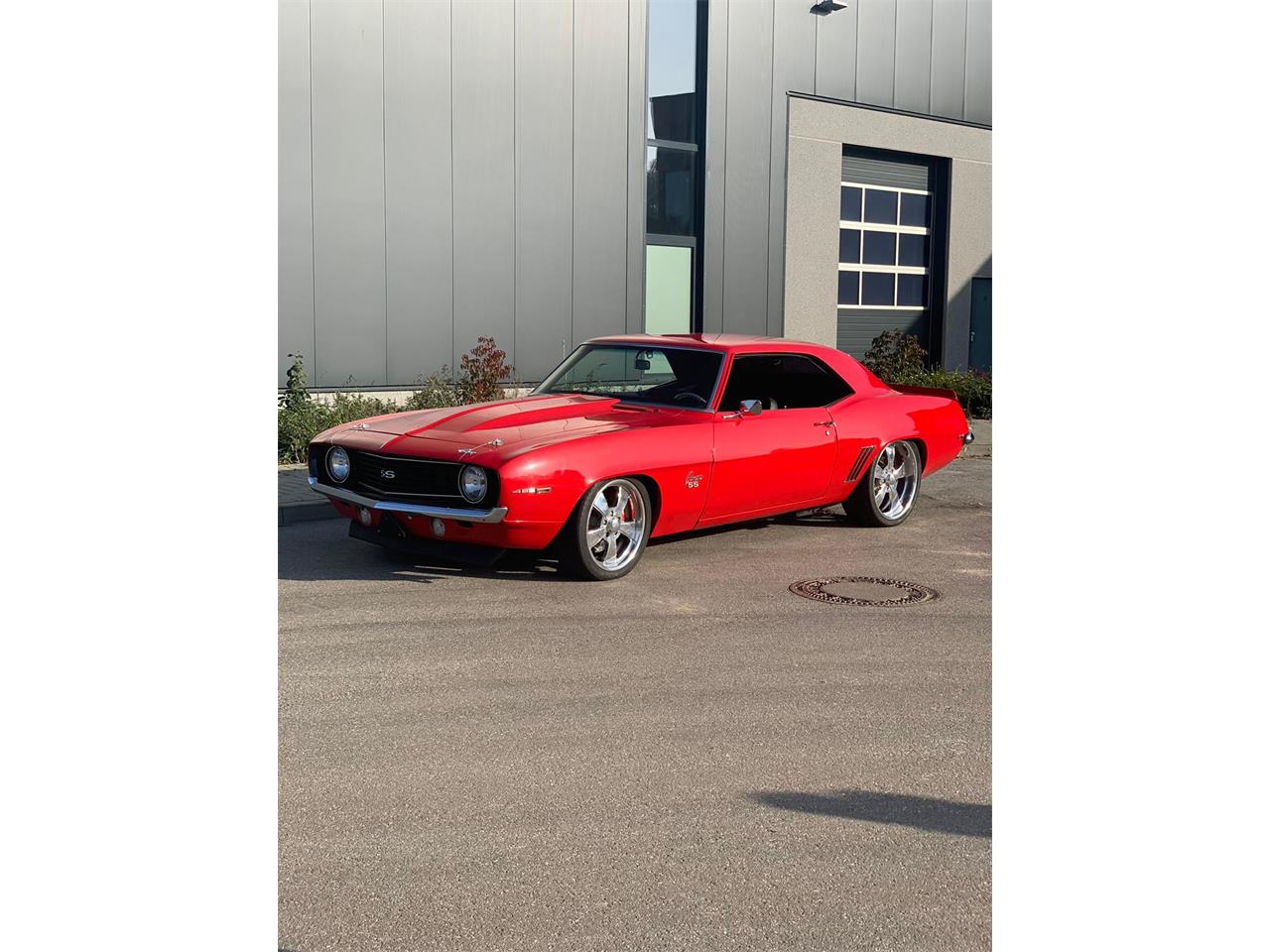Chevrolet-Camaro-ss-1969-Ferrari-red-Black-45