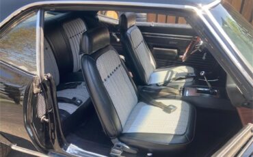 Chevrolet-Camaro-z28-1969-Black-Houndstooth-4