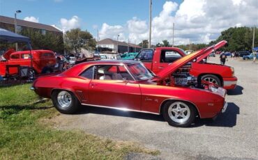 Chevrolet-Camaro-z28-1969-Candy-red-White-leather-5