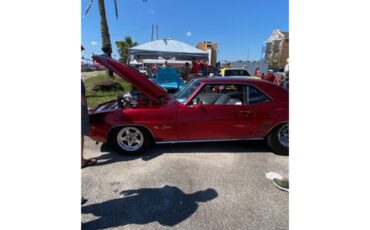 Chevrolet-Camaro-z28-1969-Candy-red-White-leather-7