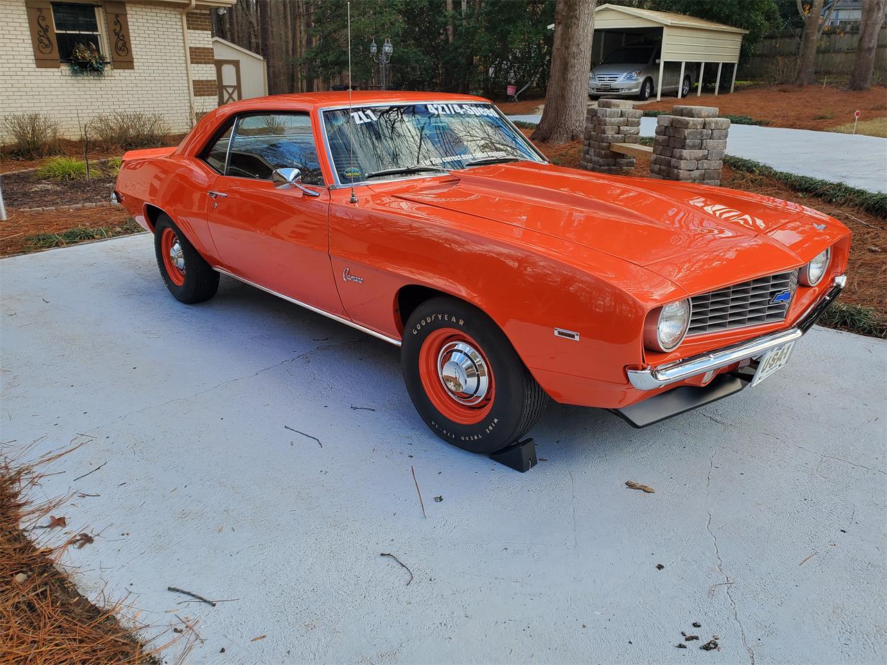 Chevrolet-Camaro-zl1-1969-Hugger-orange-Black-13
