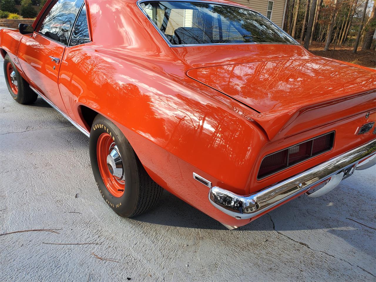 Chevrolet-Camaro-zl1-1969-Hugger-orange-Black-20