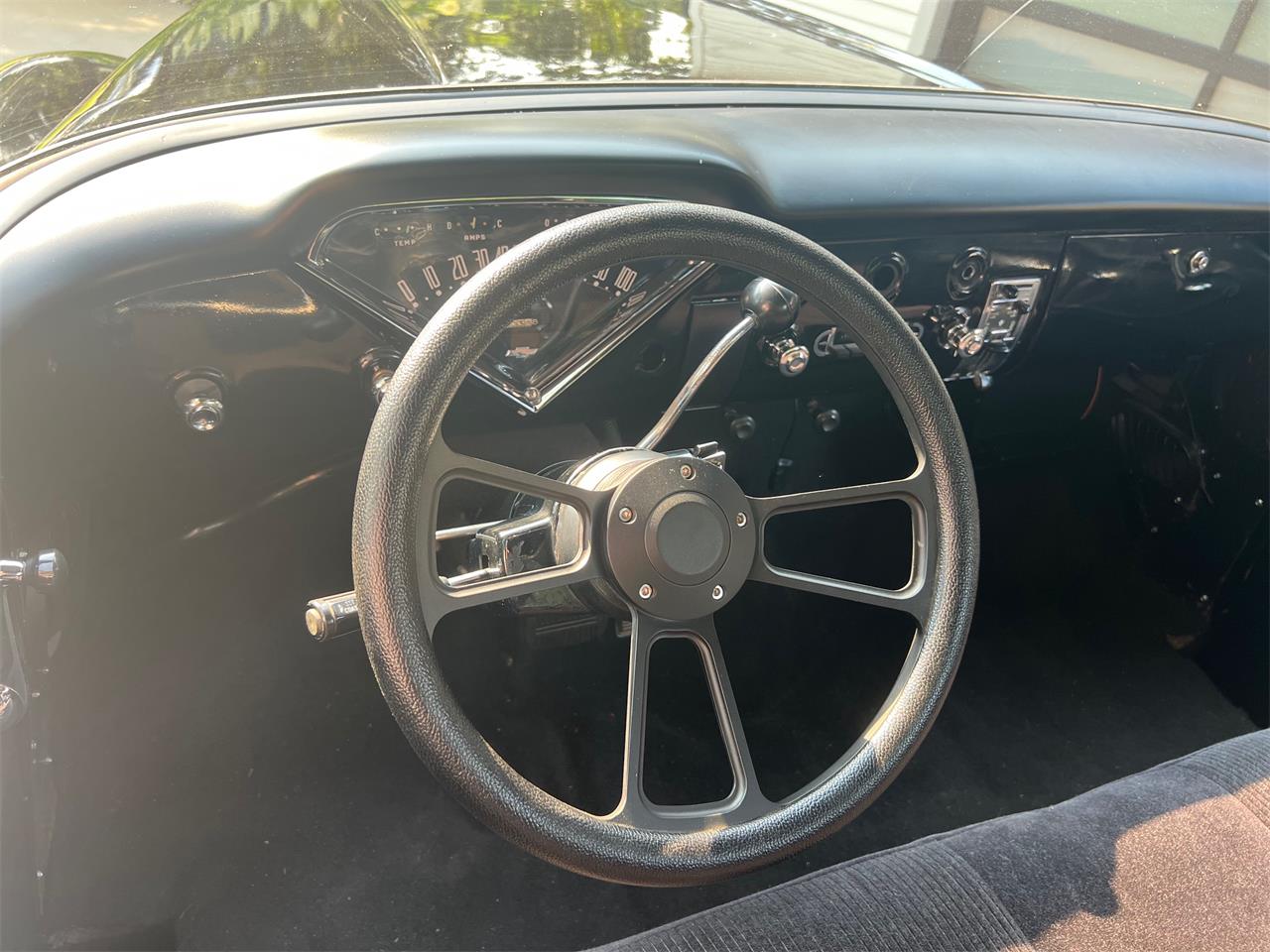 Chevrolet-Cameo-1957-Black-Black-14