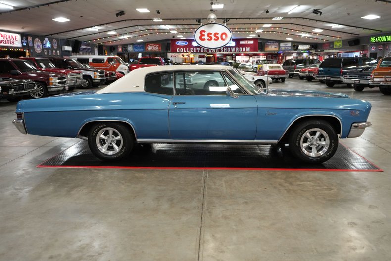 Chevrolet-Caprice-1966-Blue-Metallic-Blue-12