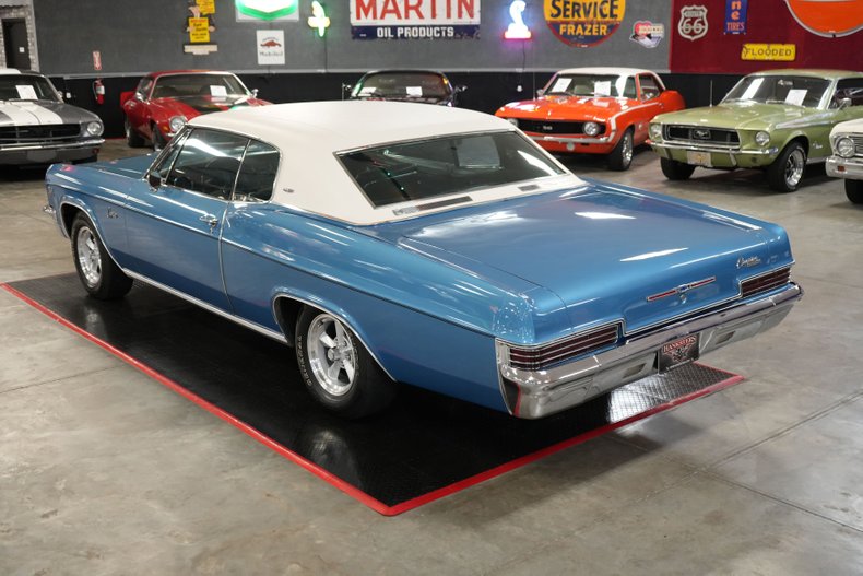 Chevrolet-Caprice-1966-Blue-Metallic-Blue-17
