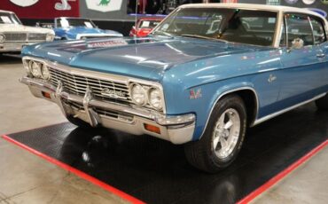 Chevrolet-Caprice-1966-Blue-Metallic-Blue-29