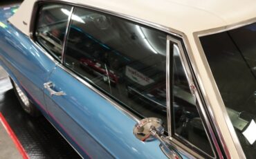 Chevrolet-Caprice-1966-Blue-Metallic-Blue-36
