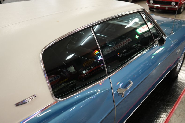 Chevrolet-Caprice-1966-Blue-Metallic-Blue-37