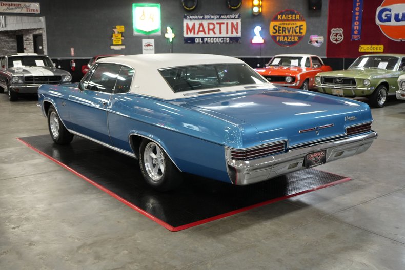 Chevrolet-Caprice-1966-Blue-Metallic-Blue-6