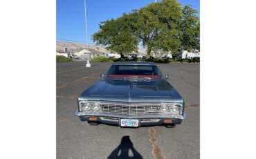 Chevrolet-Caprice-1966-Silverblue-Redblack-1
