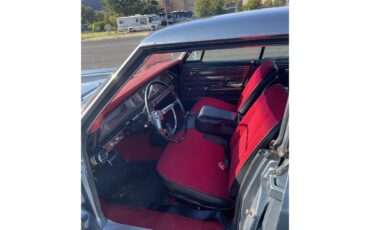 Chevrolet-Caprice-1966-Silverblue-Redblack-15