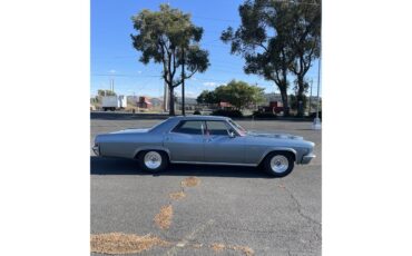 Chevrolet-Caprice-1966-Silverblue-Redblack-2