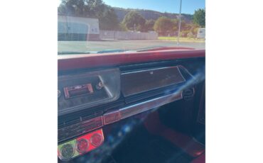Chevrolet-Caprice-1966-Silverblue-Redblack-6