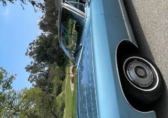 Chevrolet-Caprice-1967-Blue-16