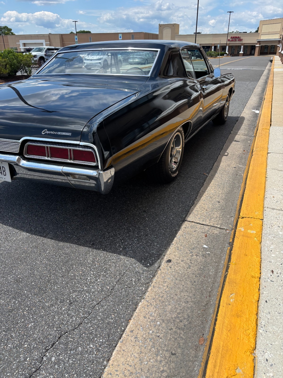 Chevrolet-Caprice-1967-Coupe-3