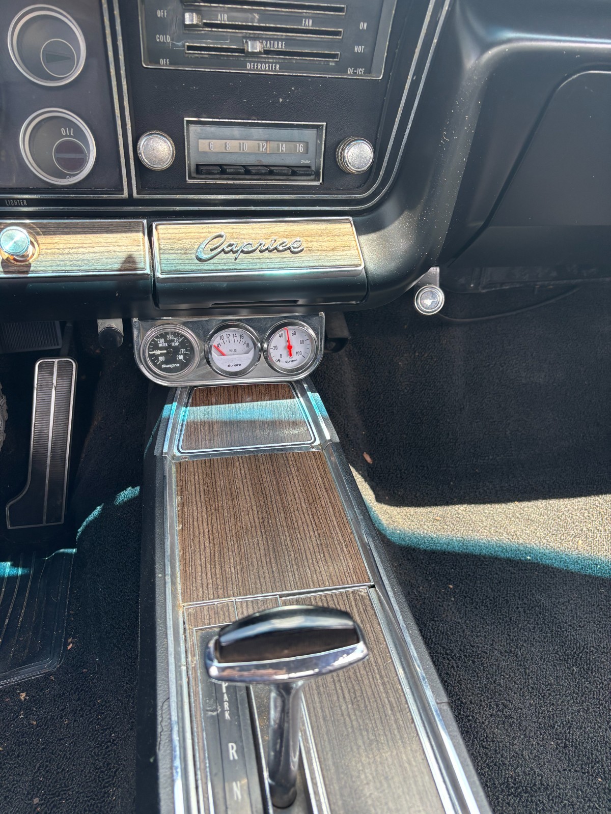 Chevrolet-Caprice-1967-Coupe-5