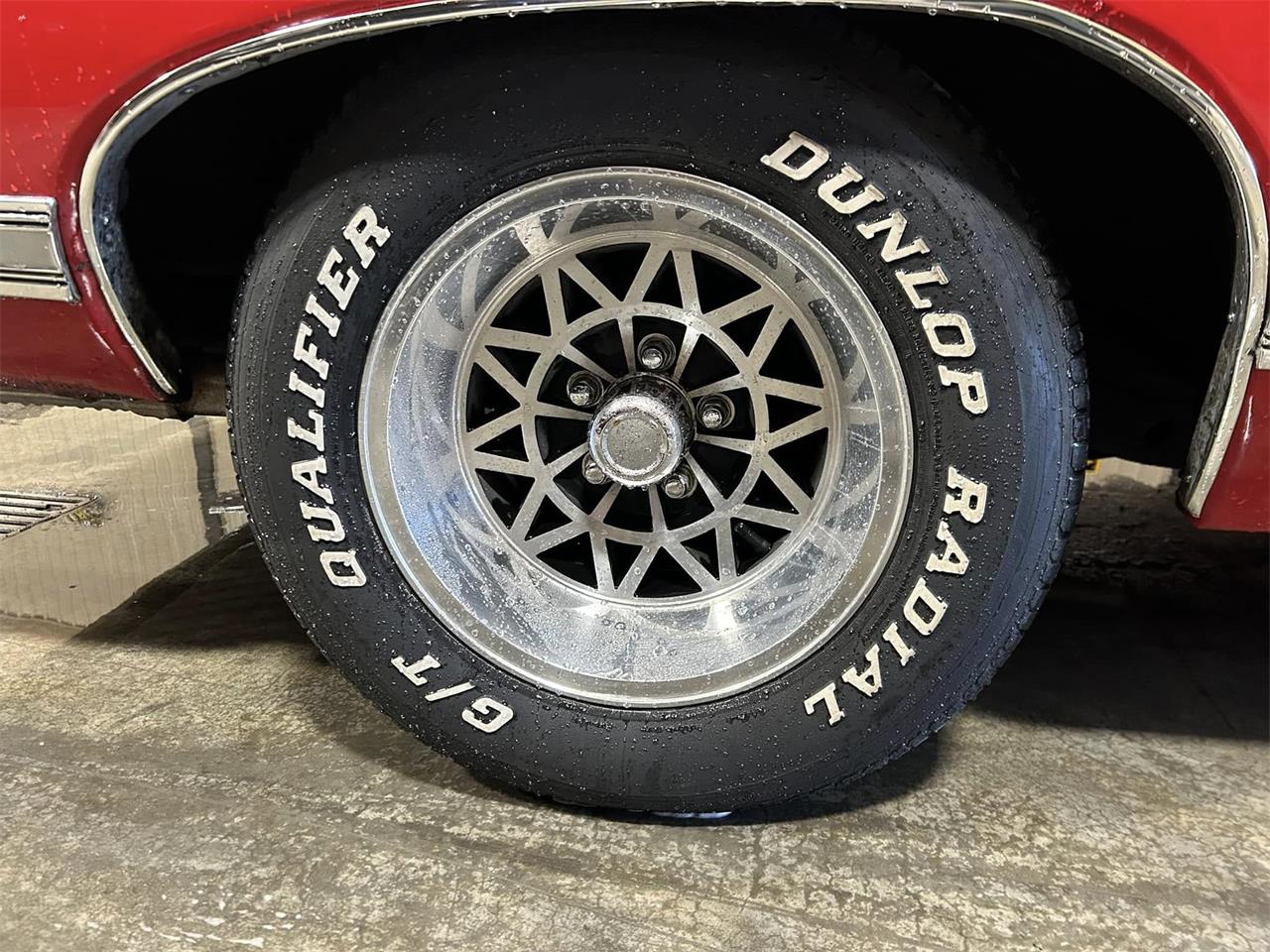 Chevrolet-Caprice-1968-red-black-20