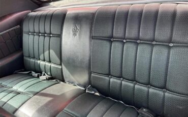 Chevrolet-Caprice-1968-red-black-29