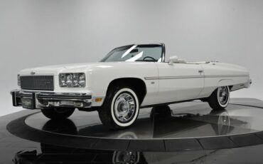 Chevrolet-Caprice-1975-12