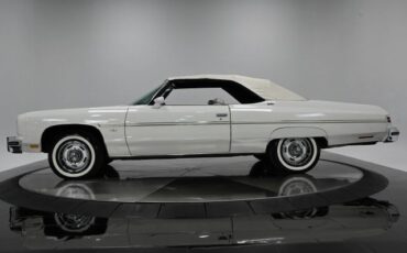 Chevrolet-Caprice-1975-2
